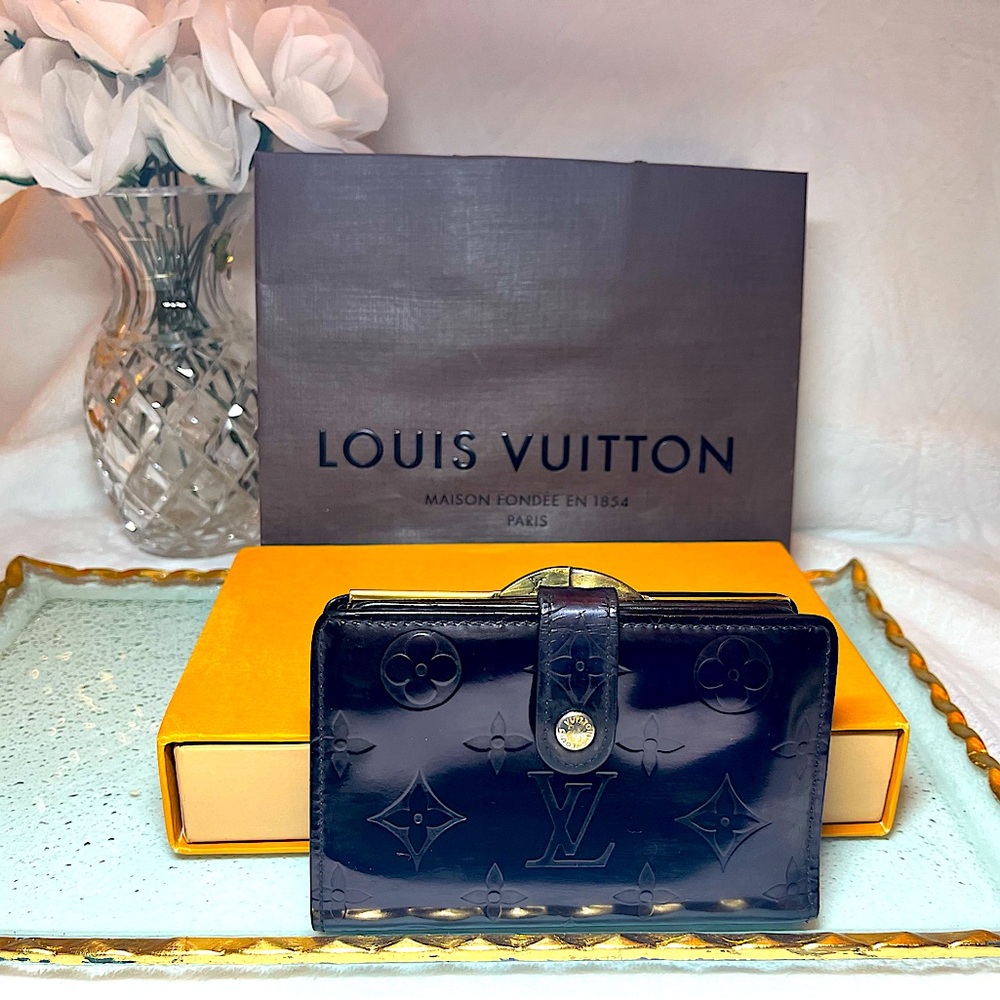 Louis Vuitton Vernis Porte Monnaie Viennois Kisslock Wallet